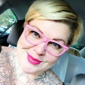 Meet your Posher, Jinx